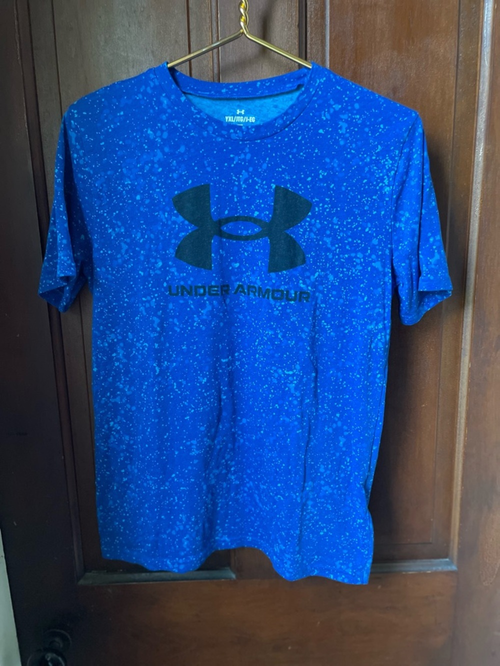Under Armour boys youth extra large short sleeve blue shirt